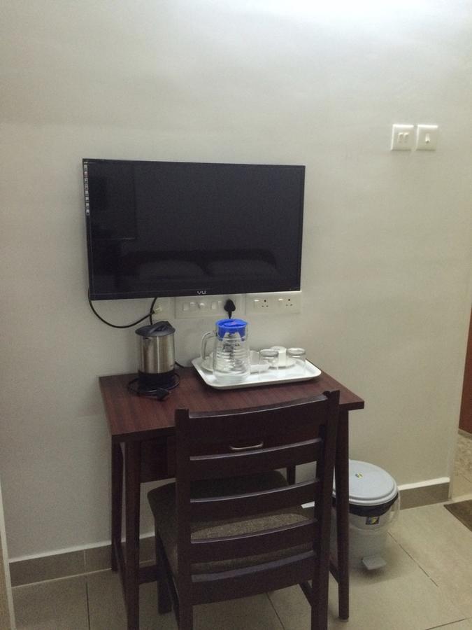 Отель Surag Residency Tiruchirappalli Экстерьер фото